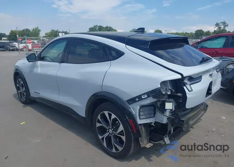 2022 Ford Mustang Mach-E Premium from USA, damaged, VIN 3FMTK3SU5NMA40857